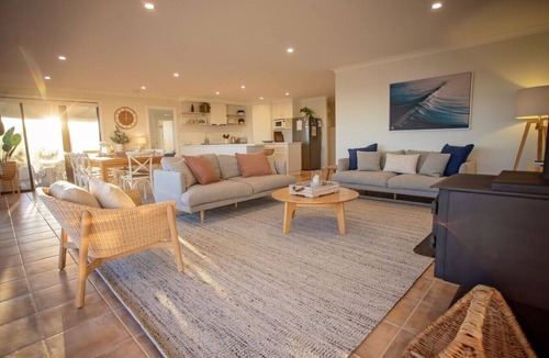 West Beach House | West Beach Holiday Home