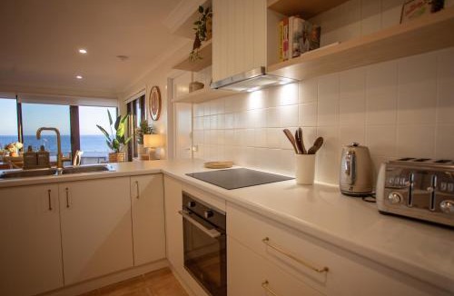 West Beach House | West Beach Holiday Home
