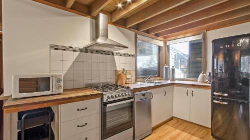 Dinner Plain Apartment | Westons