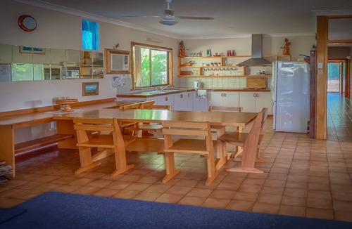 Lake Wangary House | Westside - Just Two Minutes from Longbeach