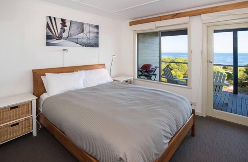 Gracetown House | Whale House | Gracetown - Breathtaking Ocean Views