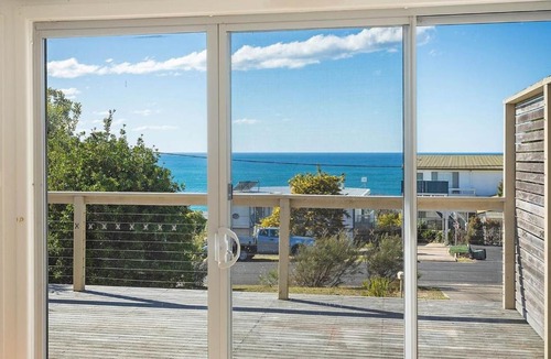 Pambula Beach House | Whale Tail Beach House