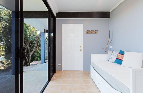 Fingal Bay House | Whale Tales, 78 Lentara Street - FANTASTIC WATER VIEWS OVER FINGAL BEACH