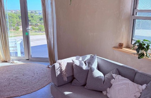 Bremer Bay Apartment | Whales and Bales