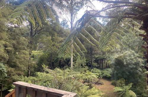 East Warburton House | Whispering Waters, A Rustic Riverside Escape