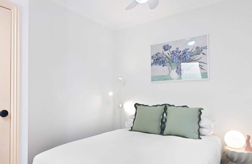 Fitzroy House | White House Fitzroy - 10+ Bedrooms & for 32 guests