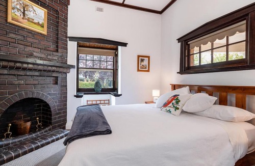 Tanunda House | Whiterocks Tanunda Walk to Cafés Sleeps 8 Heritage