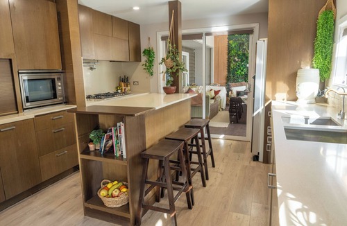 Echuca House | Whole family house. Sleeps 14. Pets welcome