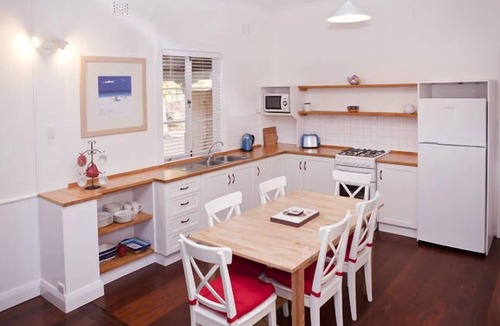 Yallingup Cottage | Wildwood Brook Cottage - Stunning views with large entertaining deck