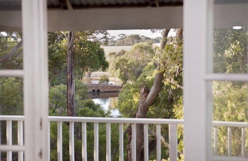 Yallingup Cottage | Wildwood Brook Cottage - Stunning views with large entertaining deck