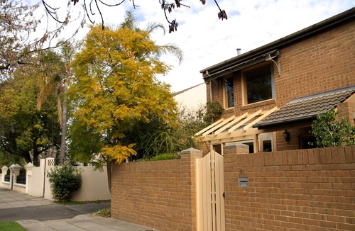 North Adelaide House | William Townhouse 3 bedroom with spa