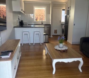 Mornington Apartment | Willow Place