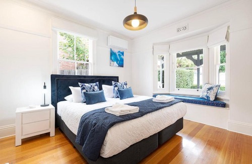 Hobart Central Business District House | Wilson Cottage - Historic Charm meets Modern Comfort
