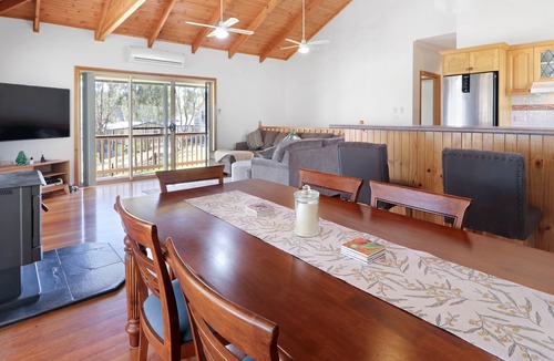 Bonnie Doon House | Wilson - Enjoy your private oasis overlooking the beautiful native garden.