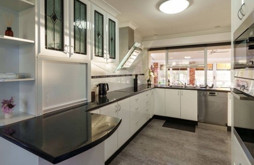 Lochinvar House | Winders Estate | Relax, Retreat, Reconnect