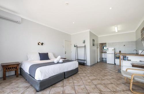 Lancelin Apartment | Windsurfer Beach Studio