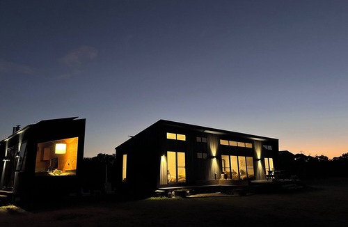 Sandy Point Apartment | Winter Warmer 10% off - Far South Paddock Eco Tiny Home