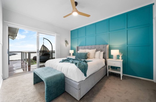Wirrina Cove House | Wirrina Waters Stunning Horizons with Hot Tub