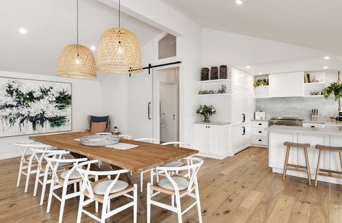 Portsea House | Without doubt, one of the most appealing settings you will find. (sleeps 10)