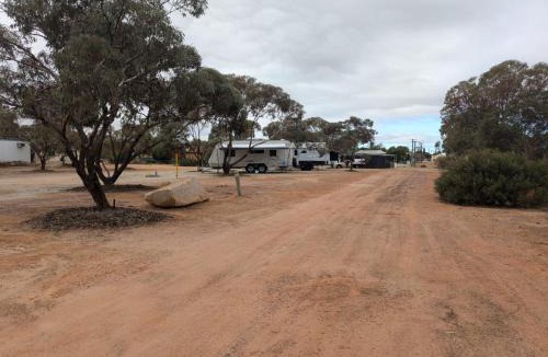 Wongan Hills Other | Wongan Hills Caravan Park and Motel