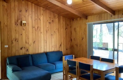 Bournda Cabin | Woodbine Park Eco Cabin 19
