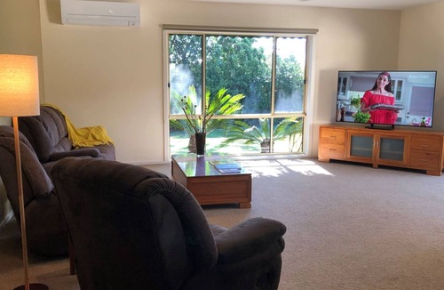 Inverloch House | Woodland Heath Escape