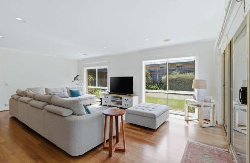 Inverloch House | Woodland Retreat