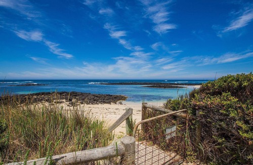 Port Fairy Apartment | Wytonia 3 Penthouse - Private Beachfront Access