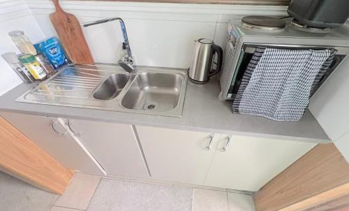 Frankston Apartment | Xenial holiday homes