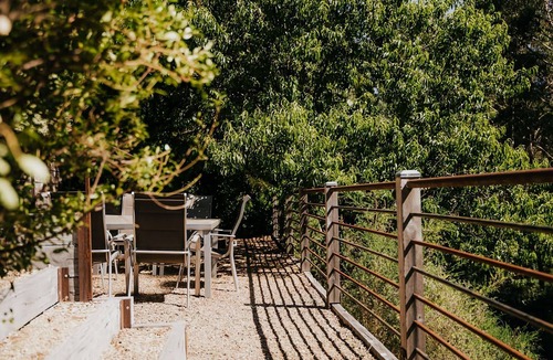 Hepburn Springs House | Xhale ~ Hepburn Springs/Daylesford ~ Take a breath
