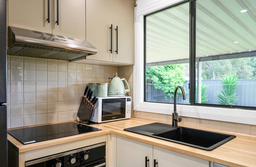Yankalilla House | Yankavilla ~ Yankalilla - A Charming 3 Bedroom Cottage in Tranquil Yankalilla Village
