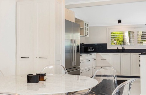 Killcare House | Yaringaa by HolidayCo.
