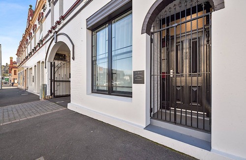 Launceston CBD Apartment | York Street Apartment Three