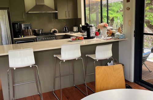 Patonga House | Your own little private paradise in the forest but minutes from the beach.