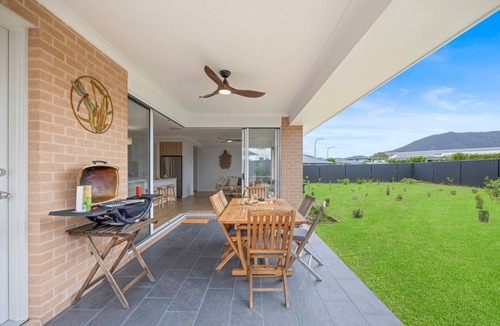 Dunbogan Boat Rental | Zanda - Birdwatcher’s Paradise