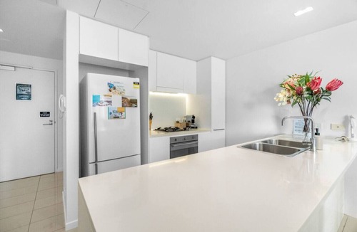 Darwin City Centre Apartment | Zen Golden Bay: Harbour View ~ Pool ~ Balcony