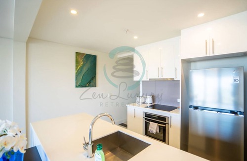 Darwin City Centre Apartment | Zen Ocean Pebble 1-br 1-ba Sea View Retreat