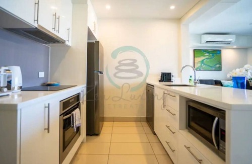 Darwin City Centre Apartment | Zen Ocean Pebble 1-br 1-ba Sea View Retreat