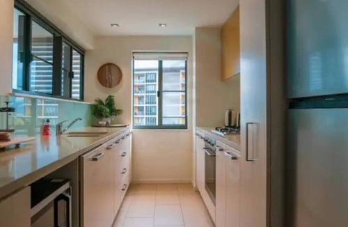 Darwin City Centre Apartment | Zen Oceania : Moon Dunes ~ Gulf View ~ Pool