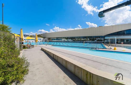 Zetland Apartment | Zetland 3BR Oasis | Fast CBD & Airport Link