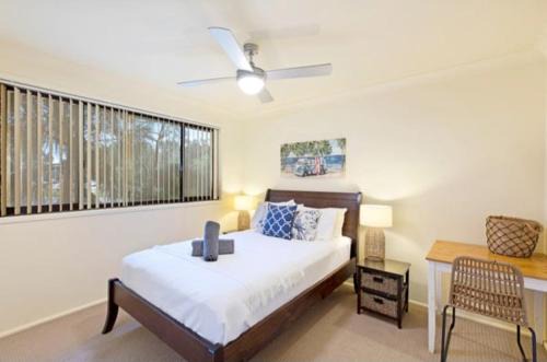 100 metres to beach delightful 2 bed villa