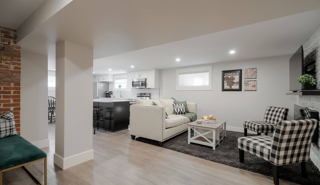 2 Bedroom Bsmt Suite in the Heart of the City in Lethbridge
