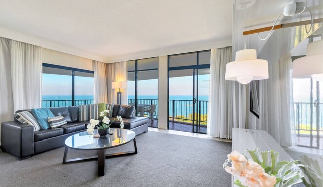 2-Bedroom Penthouse Retreat | Water Views, Pool & Balcony