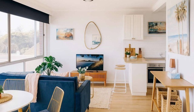 2 BR Burleigh Beach Family Apartment in Burleigh Heads
