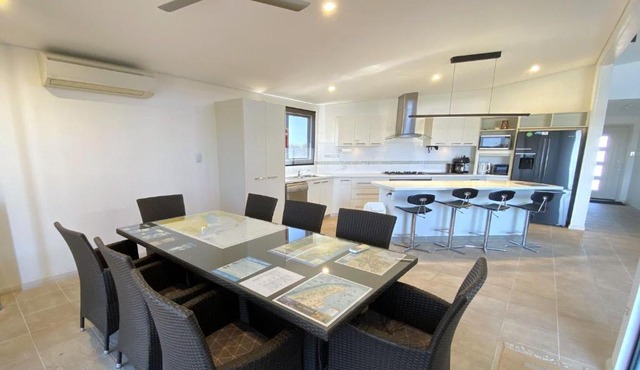 2 Corella Court