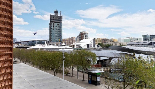 2BR Water View Apt, FreeParking, near CBD| Harbour