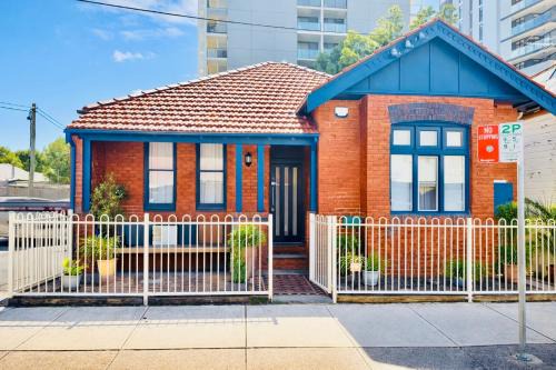 3BR Newcastle Interchange Residence - CBD & Honeysuckle