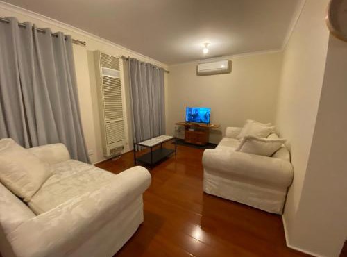 5 Beds-Whole House-Carrum Beach- Patterson Lake-Fully Furnished