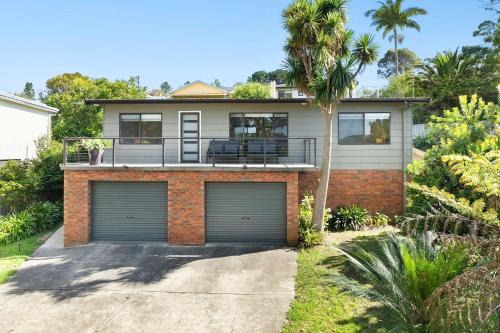 5 Ross Street , Narooma NSW 2546
