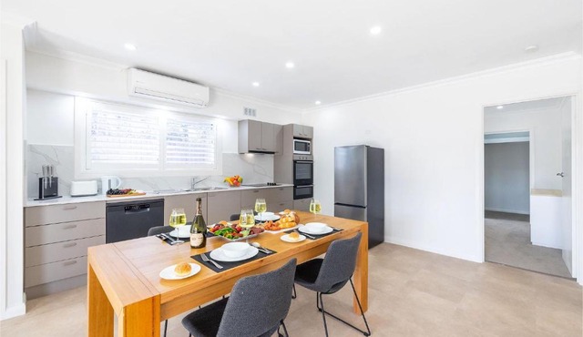 50a Ocean Ave - air con, wi-fi 1 bedroom apartment